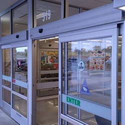 ALDI - Entrance has roof, so, you can park close to the building and walk under the common roof between the stores