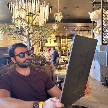Wolf by Vanderpump at Caesars Republic Lake Tahoe - American Near Me - Stateline, Nevada