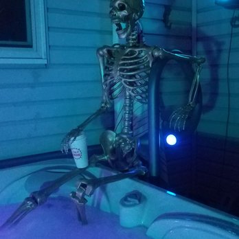 Spring Dance Hot Tubs - Hot Tub & Pool Near Me - Jamison, Pennsylvania