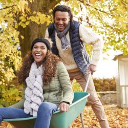 Terwilliger Dental - Dr. Hoang and her experienced team provide comprehensive dental care for families in their Southwest Portland office.