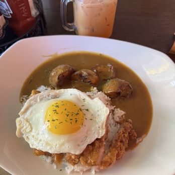Sweet Bacon Cafe - Chicken Katsu Curry - Breakfast & Brunch Near Me - Portland, Oregon