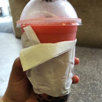 Café Kyra - Tropical strawberry smoothie with pearls - Coffee & Tea Near Me - Honolulu, Hawaii Café Kyra - Tropical strawberry smoothie with pearls - Coffee & Tea Near Me - Honolulu, Hawaii