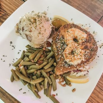 Liberty Lumberjaxe - Ahi Tuna with Shrimp - Axe Throwing Near Me - Liberty, Texas Liberty Lumberjaxe - Ahi Tuna with Shrimp - Axe Throwing Near Me - Liberty, Texas