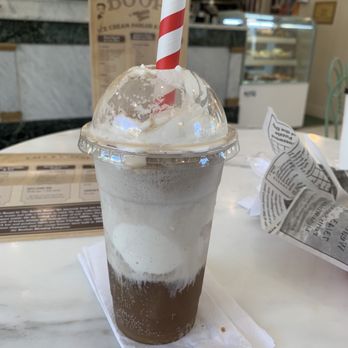 The Bubble Room - Cherry Coke float - Desserts Near Me - Captiva, Florida The Bubble Room - Cherry Coke float - Desserts Near Me - Captiva, Florida