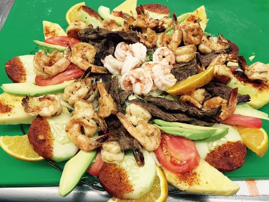 La Bonita Mexican Grill and Marisqueria Seafood by null