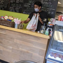 This guy tried to add 20% tip to my charge. This guy tried to add 20% tip to my charge.