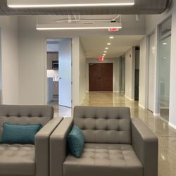 Elevate Psychiatry - Coconut Grove - Comfy couches