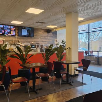 Momentum Coffee - Cafes Near Me - Chicago, Illinois