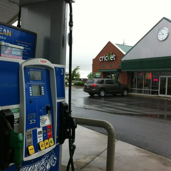 Speedi Shoppe Corp - a gas pump at a gas station - Gas Stations Near Me - Airway Heights, Washington Speedi Shoppe Corp - a gas pump at a gas station - Gas Stations Near Me - Airway Heights, Washington