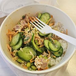 Poki One N Half - Tuna poke bowl