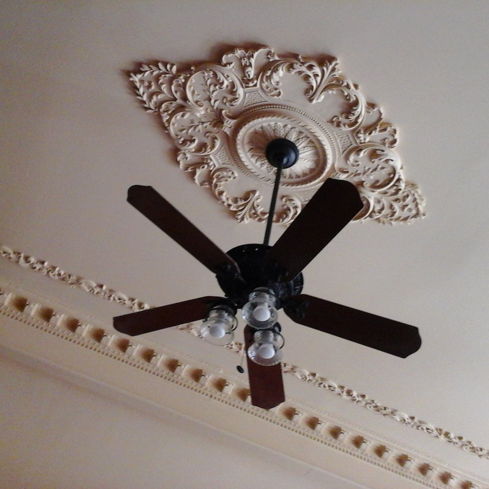 Walkers Landing - Love the ceiling - Pubs Near Me - Walkerton, Ontario Walkers Landing - Love the ceiling - Pubs Near Me - Walkerton, Ontario