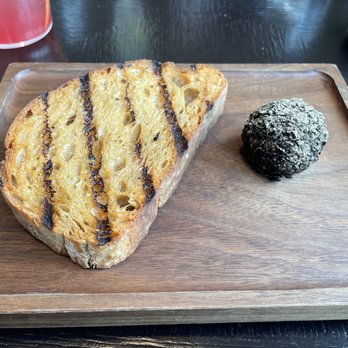 Dinner by Heston Blumenthal - British Near Me - London, XGL