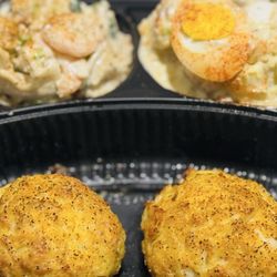 Frye's Famous Crab Cake - Double Crab Cake Platter w/ 2 Sides