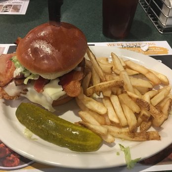 Metro Diner - Chicken Tender Sandwich and fries - Diners Near Me - Murfreesboro, Tennessee Metro Diner - Chicken Tender Sandwich and fries - Diners Near Me - Murfreesboro, Tennessee