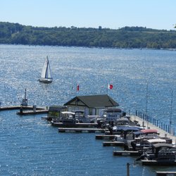 Kents Harbor and The Sagamore Resort - Dock Store / Boat Rental Office