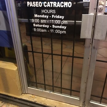 Paseo Catracho - It's 10:20 on a Wednesday and they closed already! Someone wants to go home early! - Honduran Near Me - Miami, Florida