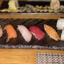 Deluxe Sushi Plate
