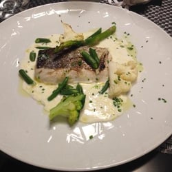 Different Restaurant - Merluza de lonja