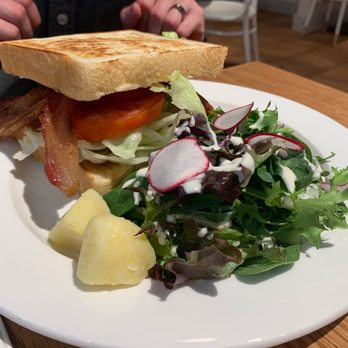 HARBS SoHo - BLT sandwich - Bakeries Near Me - New York, New York HARBS SoHo - BLT sandwich - Bakeries Near Me - New York, New York