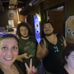 Escape room! Escape room!