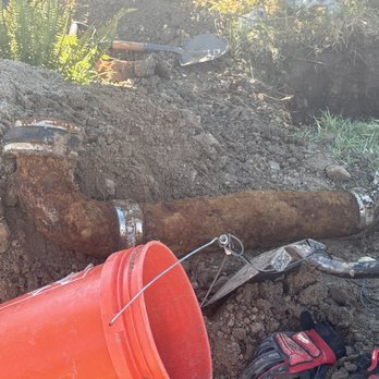 Coverall Plumbing - Broken and corroded pipes. House was built before the 70's. - Plumbing Near Me Coverall Plumbing - Broken and corroded pipes. House was built before the 70's. - Plumbing Near Me