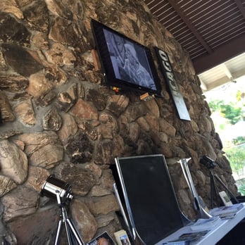 The Capri Hotel - Hotels Near Me - Ojai, California