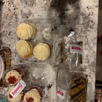 Kupcakz - Keto red velvet cupcake, lemon cupcake, and 2 different types of gooey bars. - Desserts Near Me - Tulsa, Oklahoma