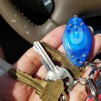 Miguel's Locksmith Service - House keys and LED light! - Keys & Locksmiths Near Me - Brooklyn, New York