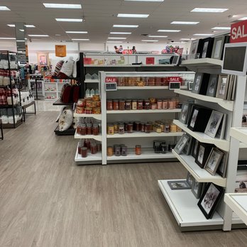 Kohl's - Department Stores Near Me - HINGHAM, Massachusetts