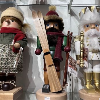 Leavenworth Nutcracker Museum - Inside the Leavenworth Nutcracker Museum gift shop, July 2025 - Museums Near Me - Leavenworth, Washington Leavenworth Nutcracker Museum - Inside the Leavenworth Nutcracker Museum gift shop, July 2025 - Museums Near Me - Leavenworth, Washington