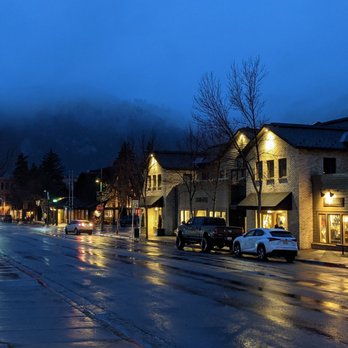 Tamarack Lodge - The view from the front of the hotel - Hotels Near Me - Ketchum, Idaho