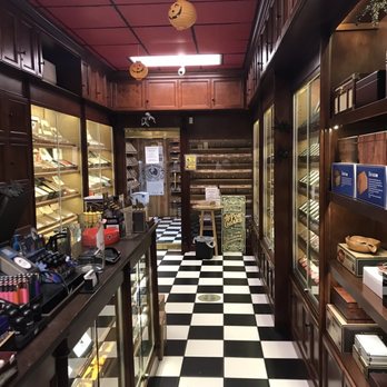 Cuban Paradise Cigar & Cafe - the interior of a cigar shop - Tobacco Shops Near Me - Madeira Beach, Florida Cuban Paradise Cigar & Cafe - the interior of a cigar shop - Tobacco Shops Near Me - Madeira Beach, Florida