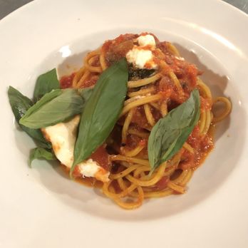 Papi - Arrabiata - Italian Near Me - Malmö, M
