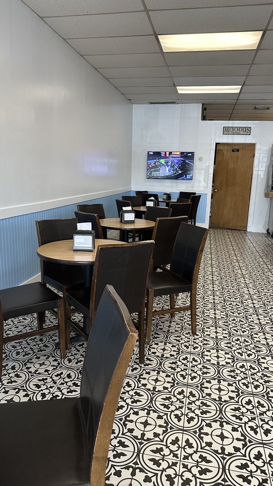 MOODUS ICE CREAM PARLOR Updated September 2024 18 Photos 26 Falls