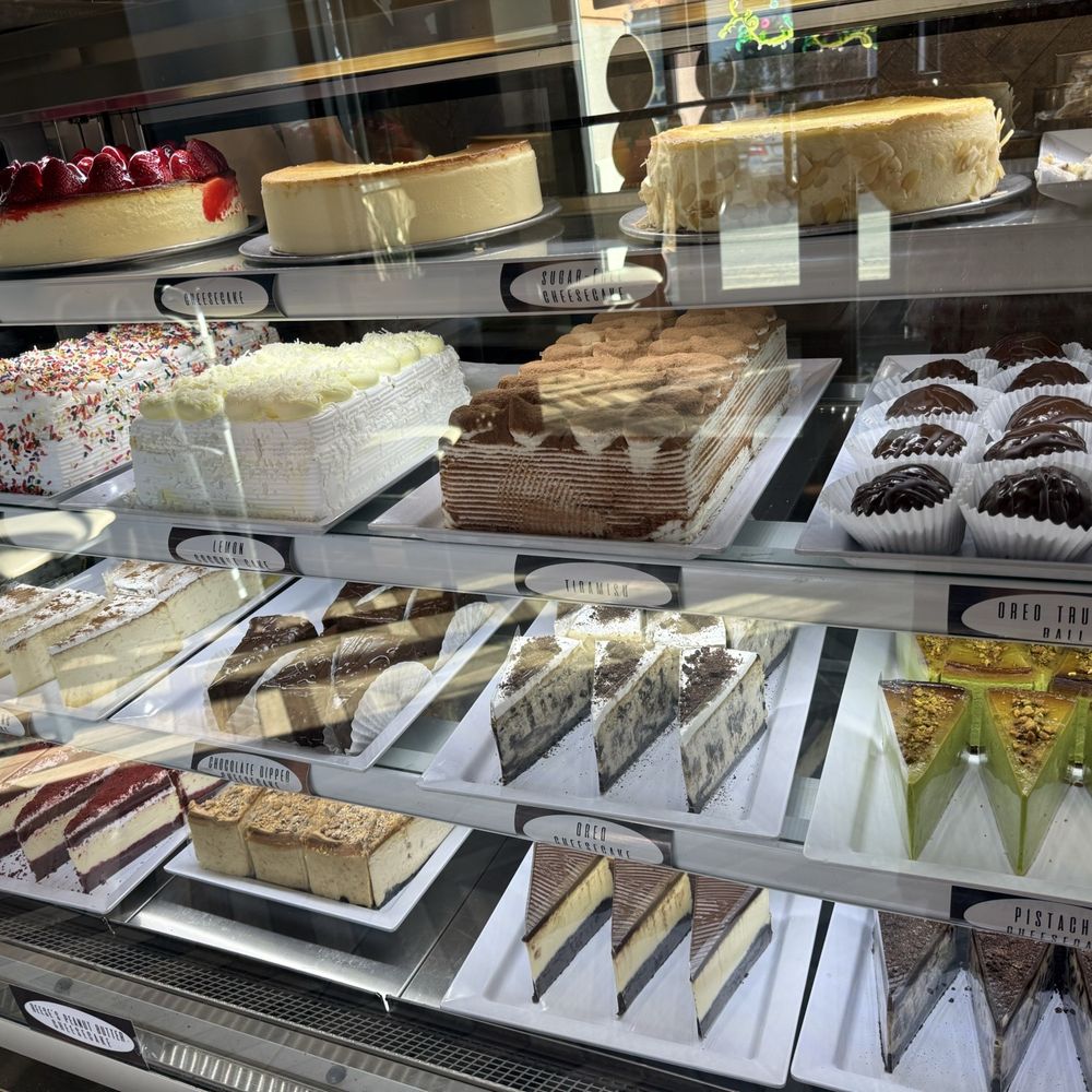 The Allwood Diner - Beautiful desserts - Diners Near Me - Clifton, New Jersey