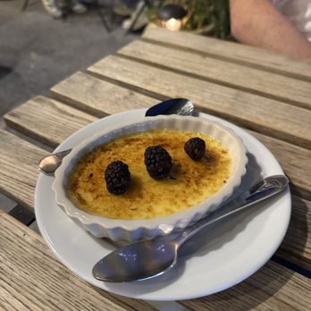 Mar's - Crème Brûlée - New American Near Me - Astoria, New York