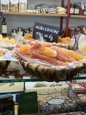 Mercato di Sant’Ambrogio by null Mercato di Sant’Ambrogio by null