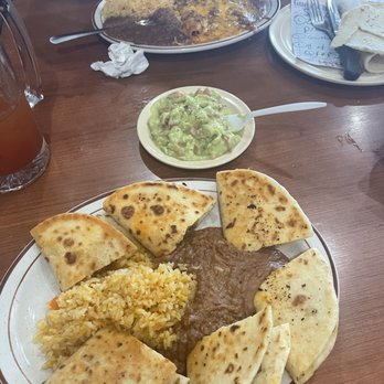 Hermanos Solis Mexican Restaurant - Beef Quesadilla - Mexican Near Me - Corpus Christi, Texas