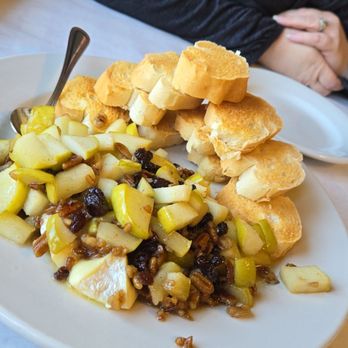 LaLou - Baked brie with apples - Breakfast & Brunch Near Me - Mandeville, Louisiana
