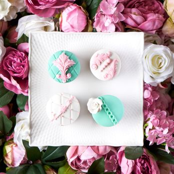 Gateaux D'amore - Custom Cup Cakes - Desserts Near Me Gateaux D'amore - Custom Cup Cakes - Desserts Near Me