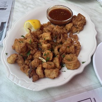 The Daily Catch - Fried Calamari, Aglio Olio, Calamari & Clams Linguini combo - Italian Near Me - Boston, Massachusetts The Daily Catch - Fried Calamari, Aglio Olio, Calamari & Clams Linguini combo - Italian Near Me - Boston, Massachusetts