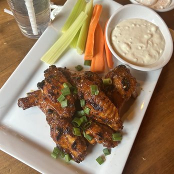 Red Fox Bar & Grille - maple wings - American Near Me - Jackson, New Hampshire
