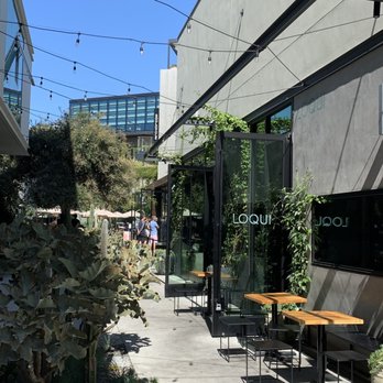 Platform - Small outdoor mall; modern design - Shopping Centers Near Me - Culver City, California Platform - Small outdoor mall; modern design - Shopping Centers Near Me - Culver City, California