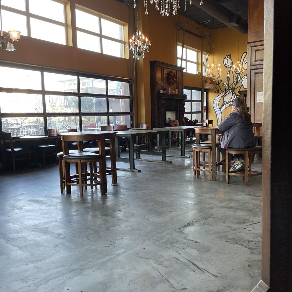 Jewel Box Cafe - Seattle - Dining area - Coffee & Tea Near Me - Seattle, Washington Jewel Box Cafe - Seattle - Dining area - Coffee & Tea Near Me - Seattle, Washington