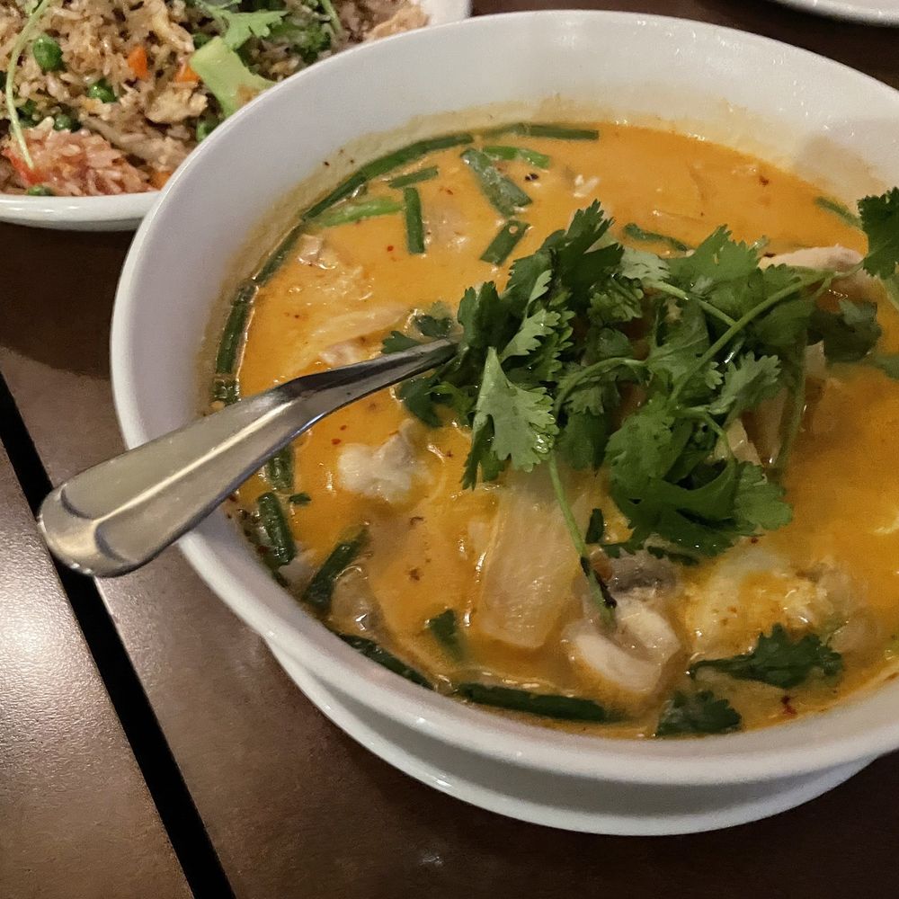 yellow curry yellow curry
