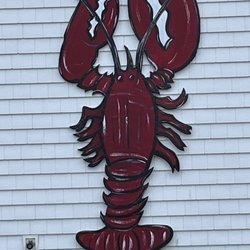 Gateway Lunt’s Lobster Pound