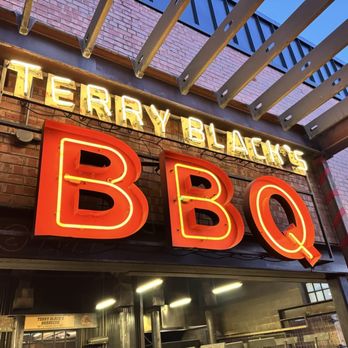 Terry Black's Barbecue - Outdoor patio - Barbeque Near Me - Dallas, Texas Terry Black's Barbecue - Outdoor patio - Barbeque Near Me - Dallas, Texas