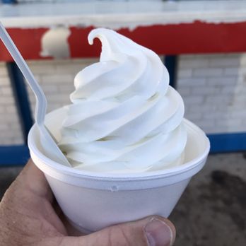 Mister Softee - Medium vanilla in a cup. Excellent flow texture and creaminess. Size is great too. - Ice Cream & Frozen Yogurt Near Me - Pennsauken, New Jersey