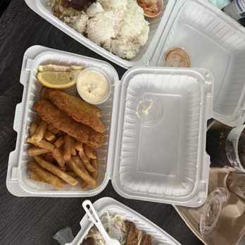 Lilikoi Lounge - Kalbi, meat Jun, fish and chips all bad tasting even the soda needs carbonation taste like all syrup. - Breakfast & Brunch Near Me - Waianae, Hawaii Lilikoi Lounge - Kalbi, meat Jun, fish and chips all bad tasting even the soda needs carbonation taste like all syrup. - Breakfast & Brunch Near Me - Waianae, Hawaii