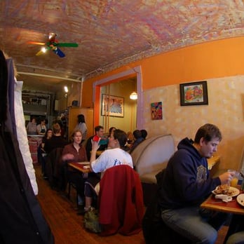 Brookline Lunch - Interior of Brookline Lunch - Diners Near Me - Cambridge, Massachusetts